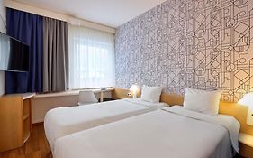 Ibis Hotel Duesseldorf Hauptbahnhof